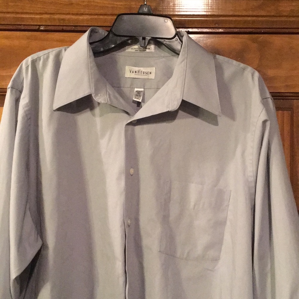 Van Heusen XL Blue dress shirt - Picture 2 of 7